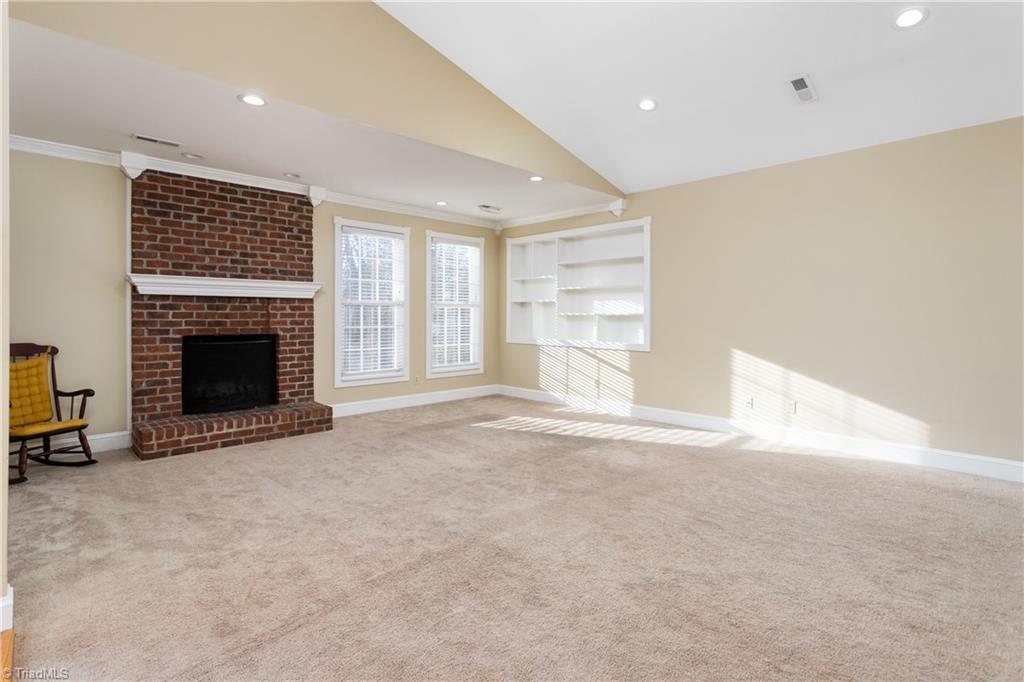 192 Tom Hunter Road Pilot Mountain, NC 27041 - Photo 11 of 29 Gallery Image 11