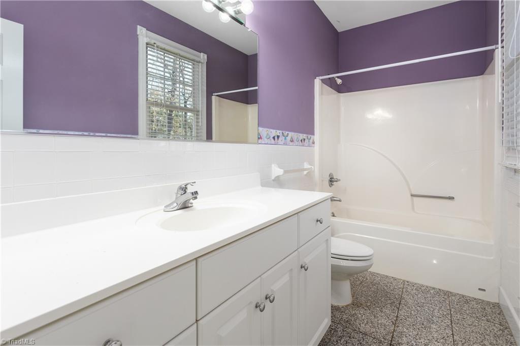 192 Tom Hunter Road Pilot Mountain, NC 27041 - Photo 15 of 29 Gallery Image 15