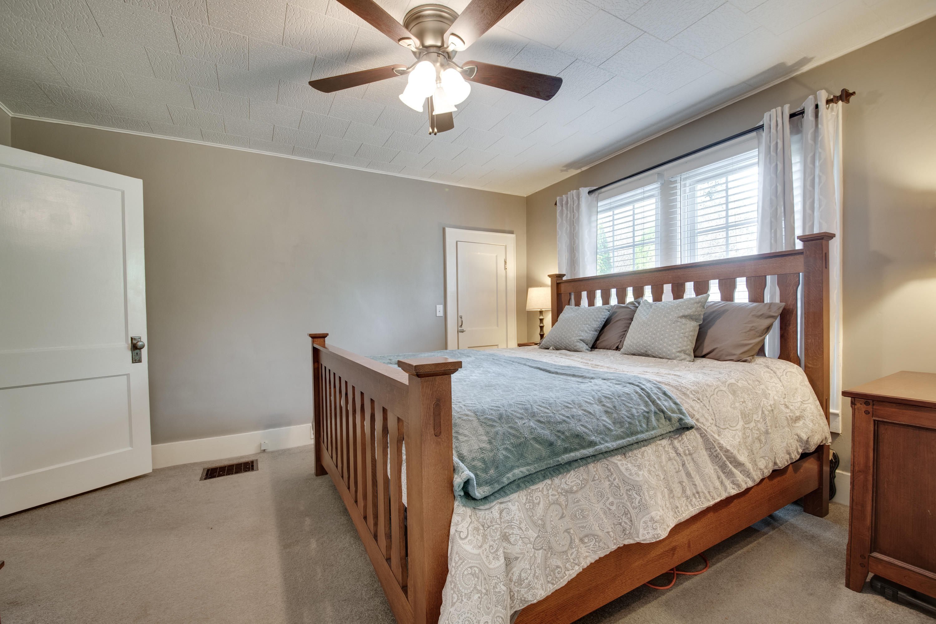 213 Harding Road Chattanooga, TN 37415 - Photo 18 of 35 213-Harding-Rd-33