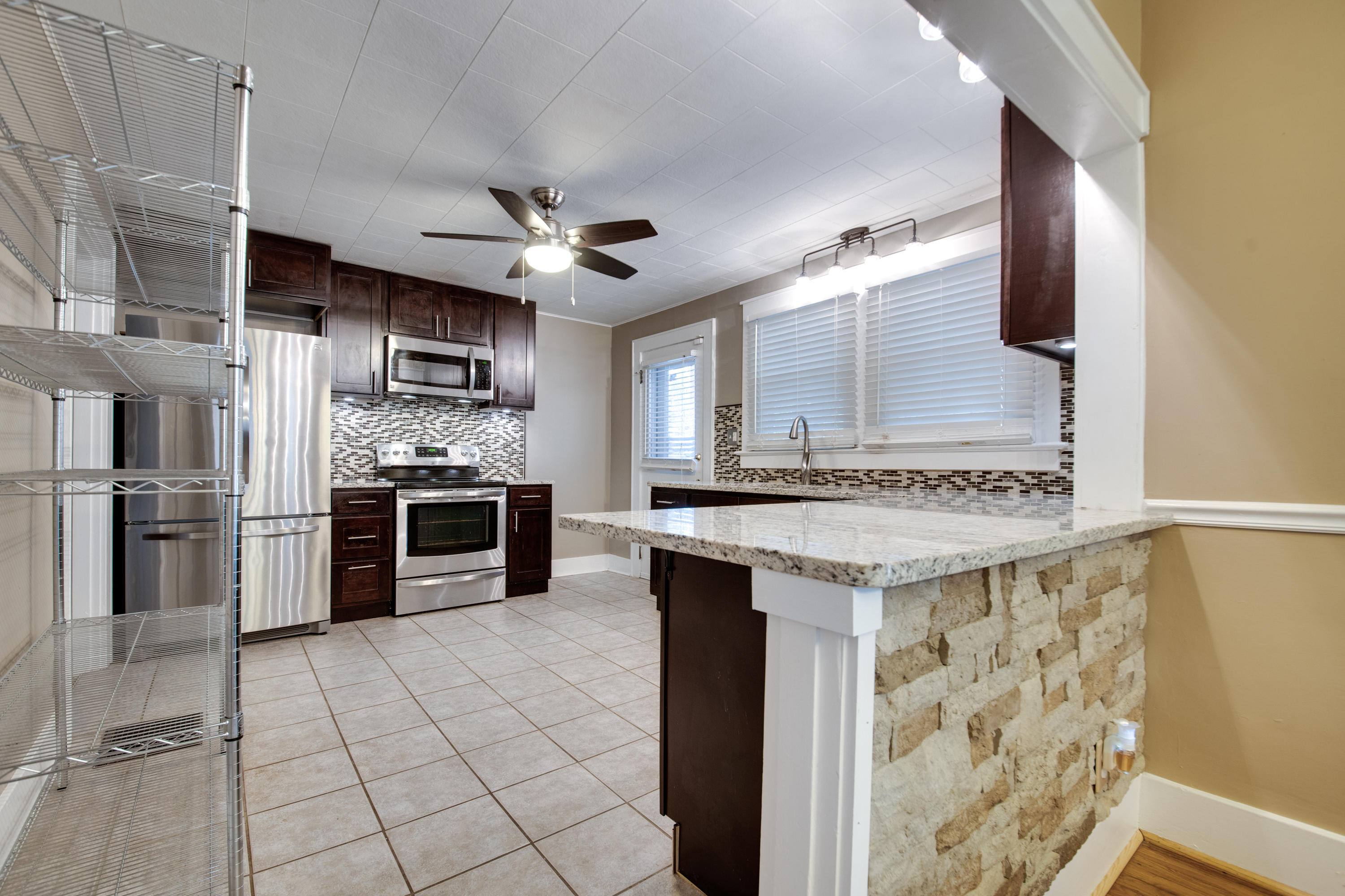 213 Harding Road Chattanooga, TN 37415 - Photo 3 of 35 213-Harding-Rd-28
