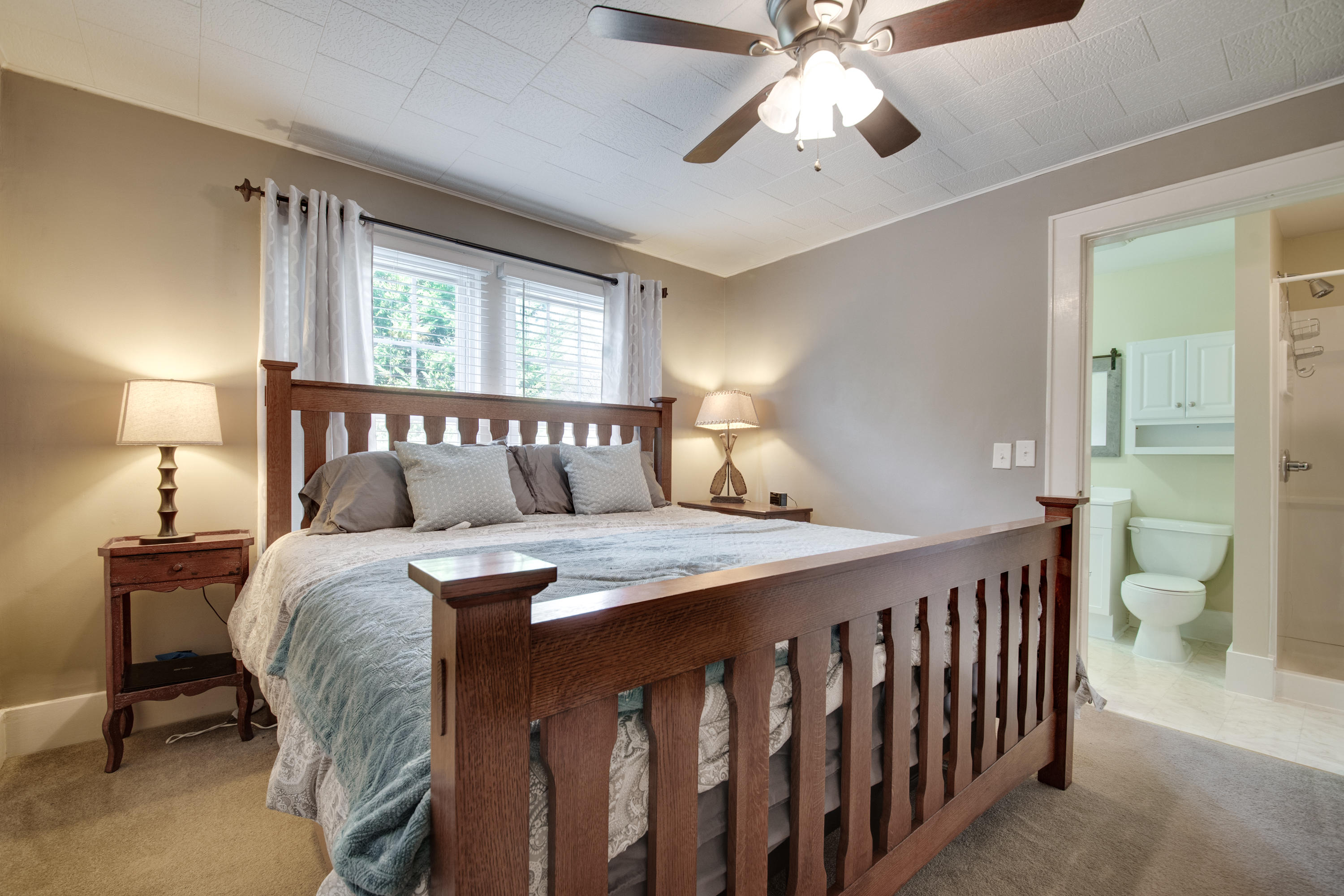 213 Harding Road Chattanooga, TN 37415 - Photo 5 of 35 213-Harding-Rd-32
