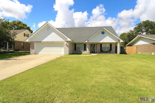 $289,000 | 919 Delmar Avenue, Bayou Vista, LA 70380