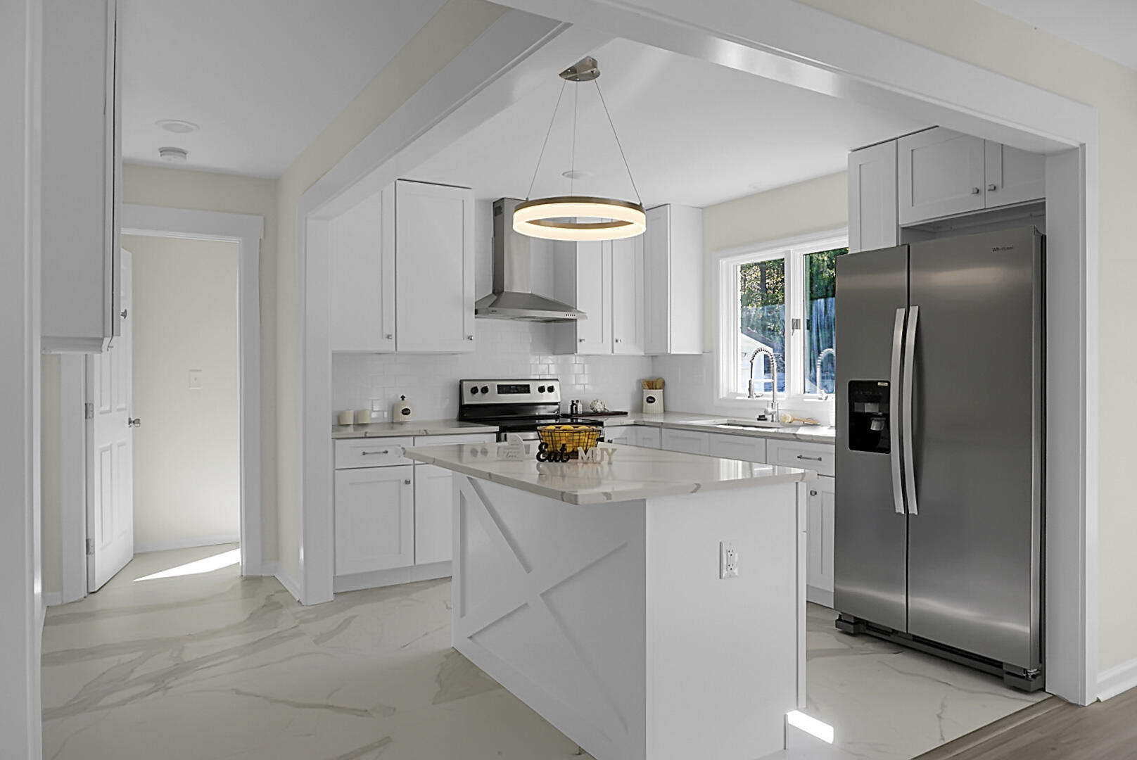 355 Generations Lane Summerville, SC 29486 - Photo 13 of 59 DSC00836