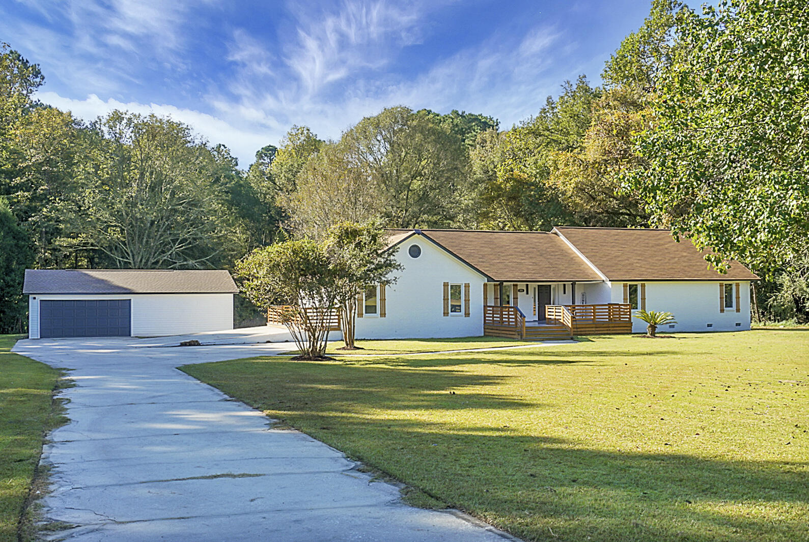 355 Generations Lane Summerville, SC 29486 - Photo 3 of 59 DSC00700