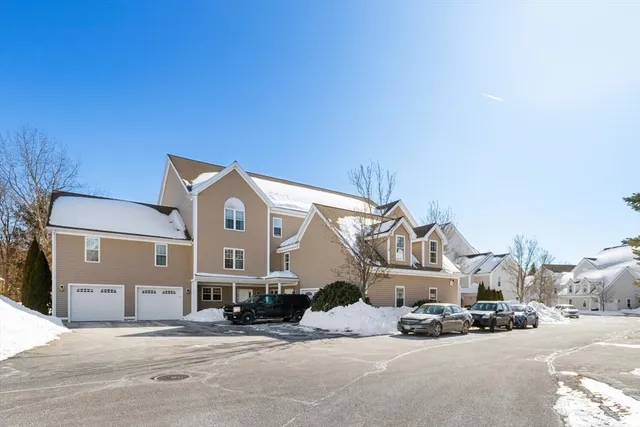 $565,000 | 18 Dale Street, Unit 9D, Andover, MA 01810