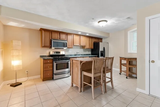 $565,000 | 18 Dale Street, Unit 9D, Andover, MA 01810