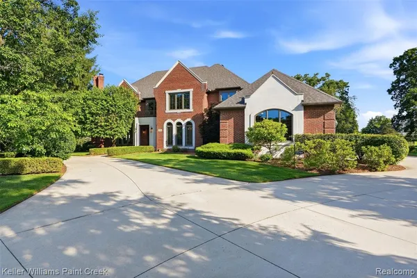 $1,350,000 | 2784 Murfield Court, Rochester, MI 48306