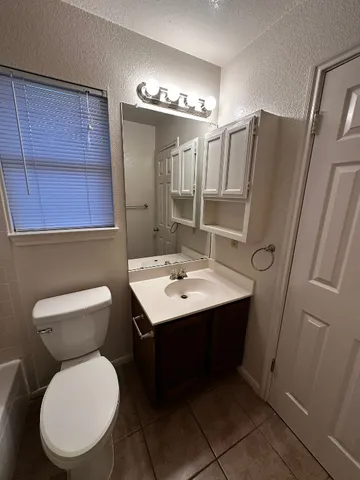 $1,675 | 7213 Oak Meadow Drive, Unit A, Austin, TX 78736