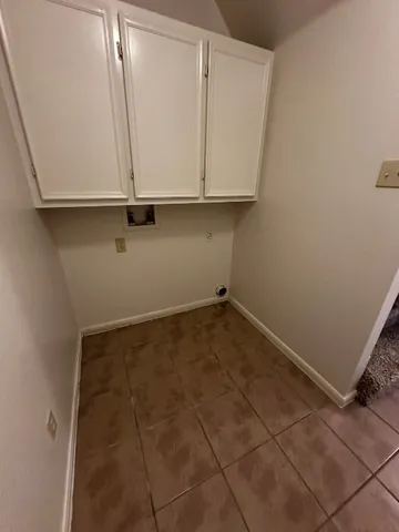 $1,675 | 7213 Oak Meadow Drive, Unit A, Austin, TX 78736