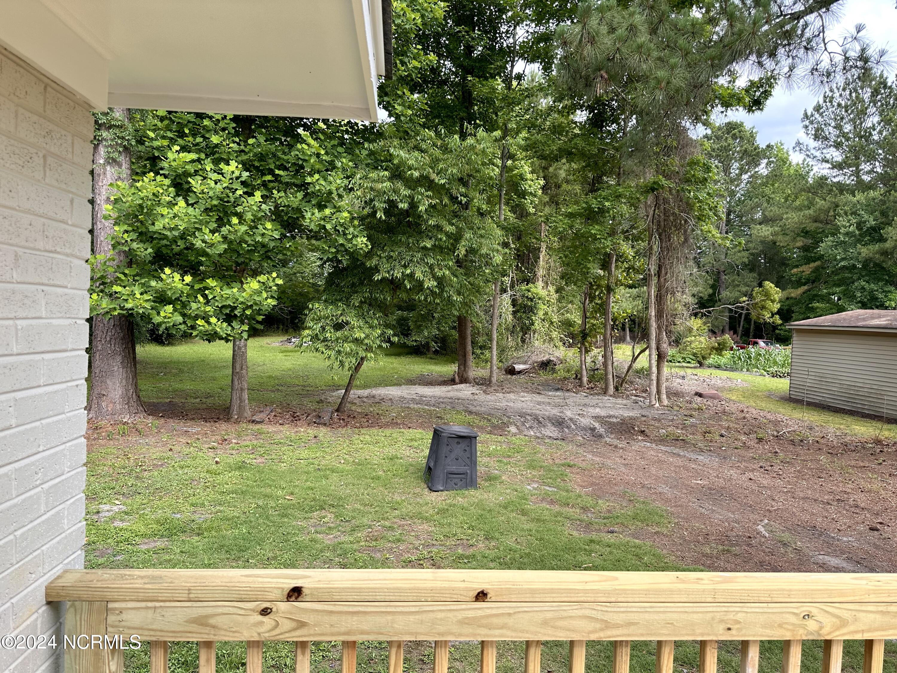 561 Burkett Road Dover, NC 28526 - Photo 14 of 33 back deck and backyard