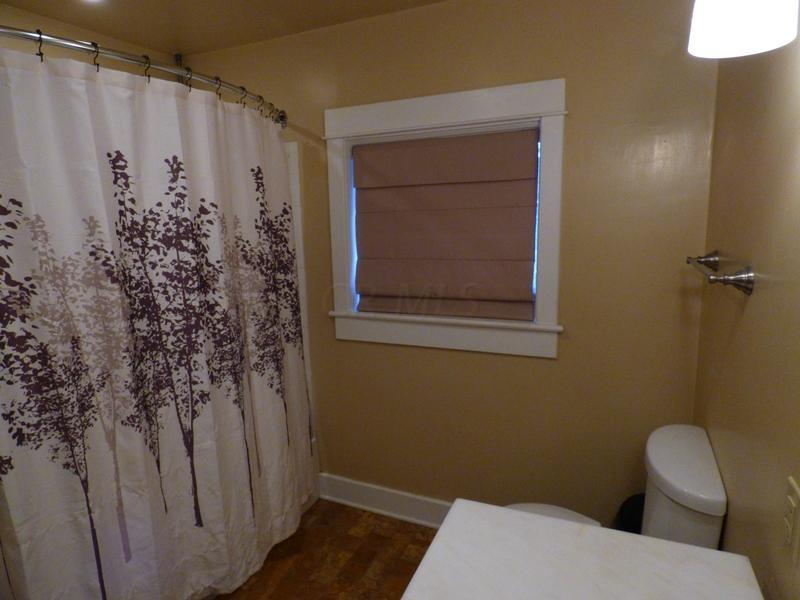 2227 East High Street Springfield, OH 45505 - Photo 17 of 23