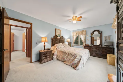 $585,000 | 3345 County Rd F South, Delavan, WI 53115