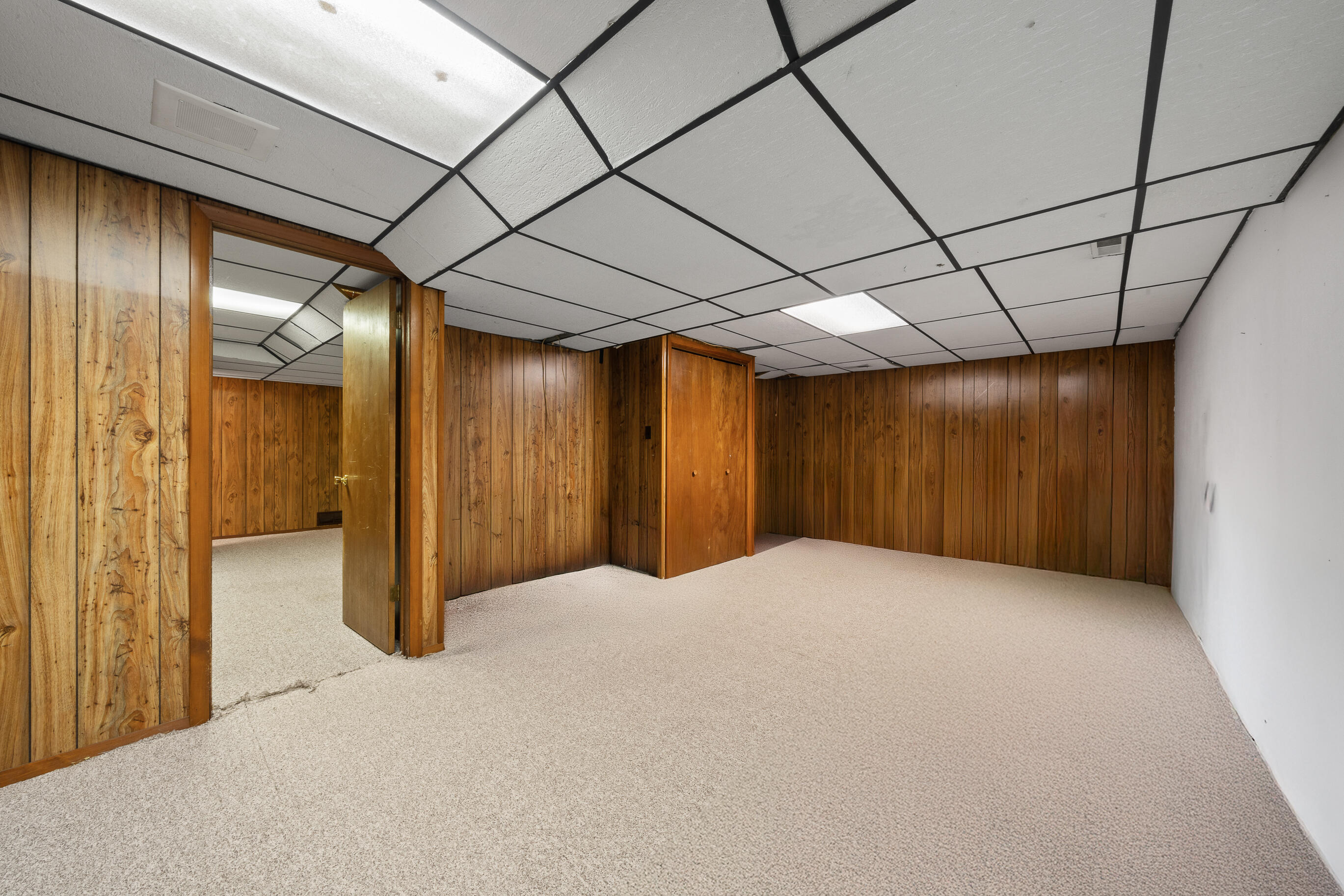 3345 County Rd F South Delavan, WI 53115 - Photo 34 of 45 34. Lower Level Bonus/Rec Room b