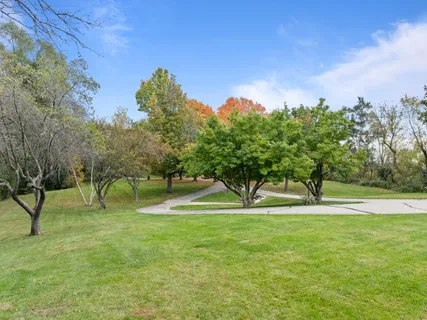 $585,000 | 3345 County Rd F South, Delavan, WI 53115