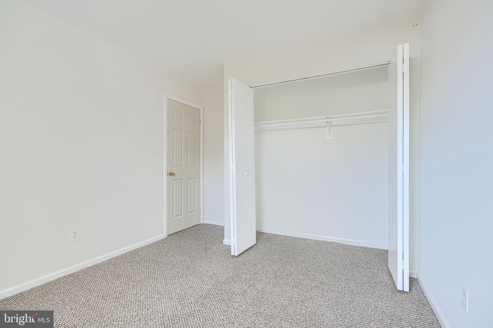 8664 Castlemill Circle Nottingham, MD 21236 - Photo 20 of 41 a view of an empty room