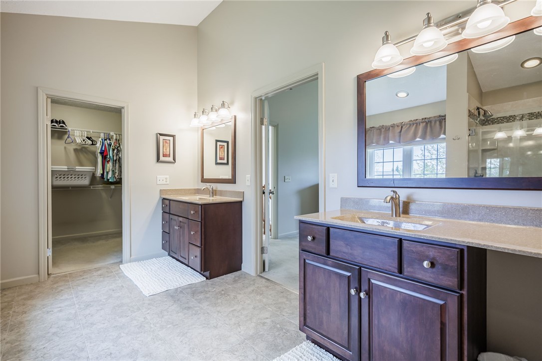 57 Edenfield Road Penfield, NY 14526 - Photo 24 of 50
