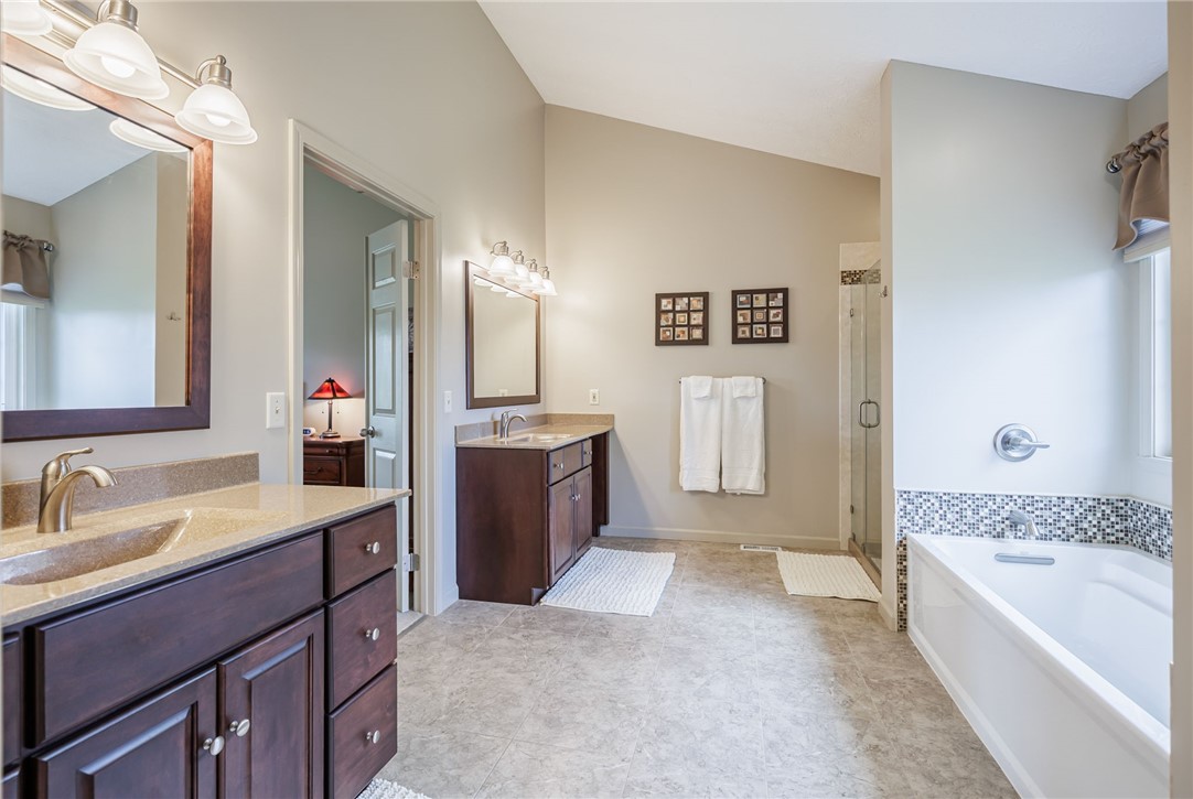 57 Edenfield Road Penfield, NY 14526 - Photo 26 of 50