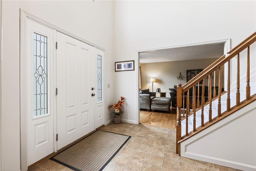 57 Edenfield Road Penfield, NY 14526 - Photo 3 of 50