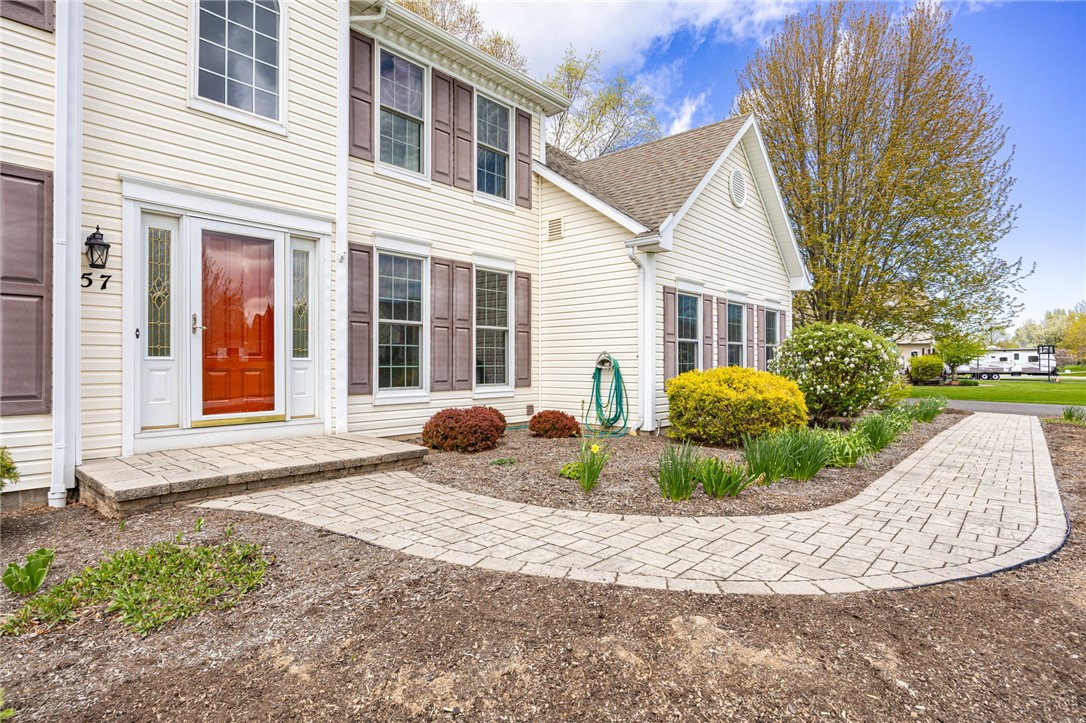 57 Edenfield Road Penfield, NY 14526 - Photo 37 of 50