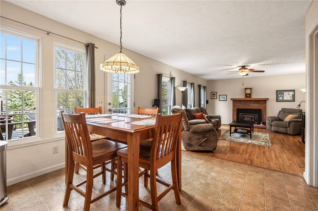 57 Edenfield Road Penfield, NY 14526 - Photo 7 of 50