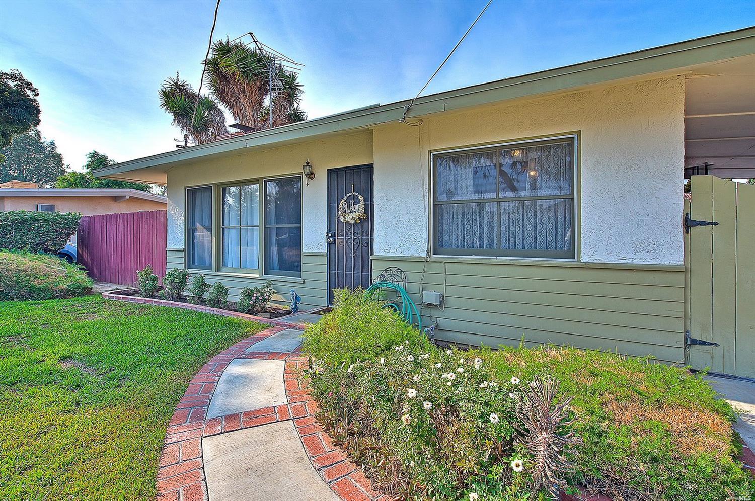 10647 Renner Street Riverside, CA 92505 - Photo 1 of 50