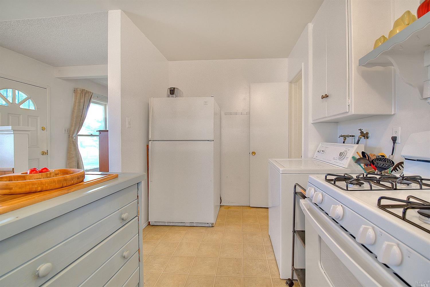 10647 Renner Street Riverside, CA 92505 - Photo 10 of 50