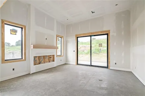 $653,000 | 17806 West 96th Street, Lenexa, KS 66219