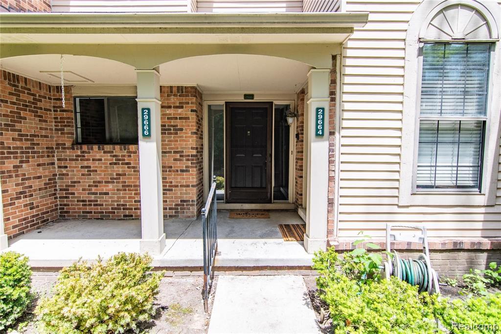 29666 Pine Ridge Circle Farmington Hills, MI 48331 - Photo 1 of 19