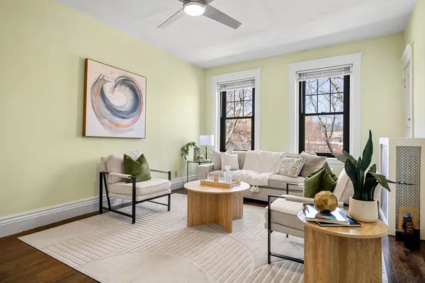 $550,000 | 1758 Commonwealth Avenue, Unit 12, Boston, MA 02135