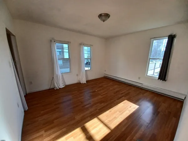 $285,000 | 322 North Tennessee Avenue, Atlantic City, NJ 08401