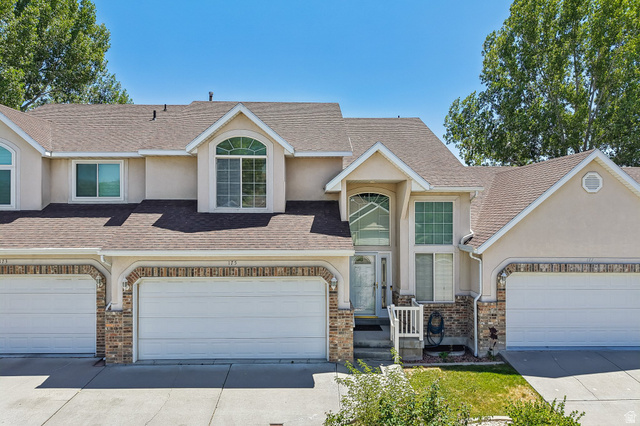 175 Country Court Grantsville, UT 84029 - Photo 4 of 51
