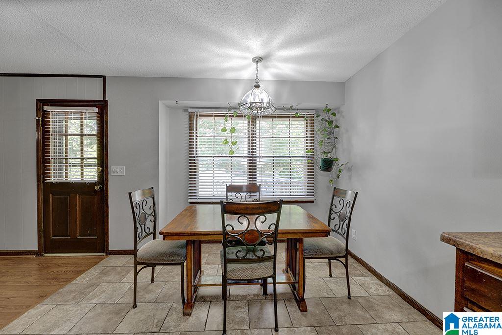 4724 Caldwell Mill Road Birmingham, AL 35243 - Photo 9 of 20