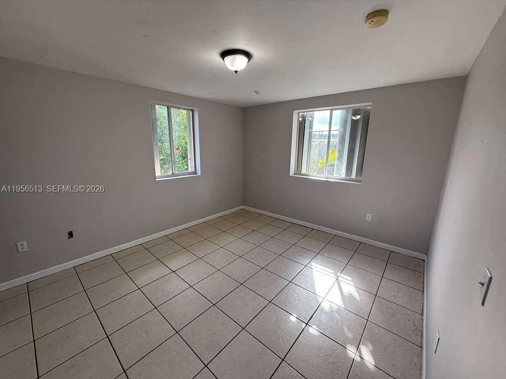 229 Northwest 10th Avenue, Unit 4 Miami, FL 33128 - Photo 6 of 9