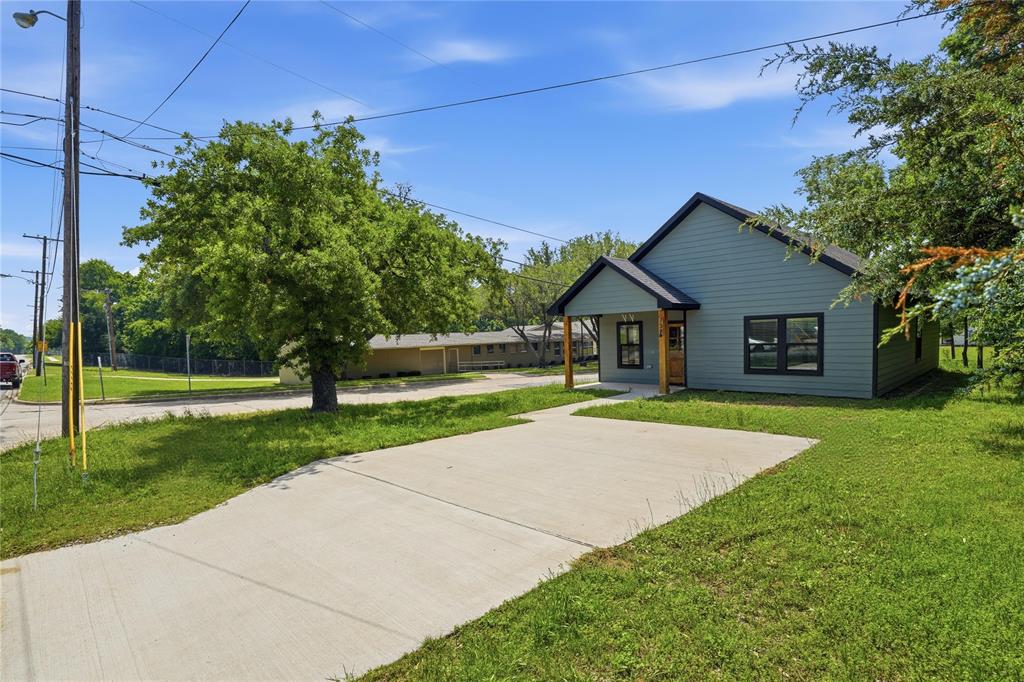 738 East Sears Street Denison, TX 75021 - Photo 31 of 32
