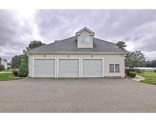 29 Old Farm Road Norwood, MA 02062 - Photo 2 of 29 Gallery Image 2