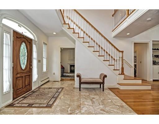 29 Old Farm Road Norwood, MA 02062 - Photo 3 of 29 Gallery Image 3