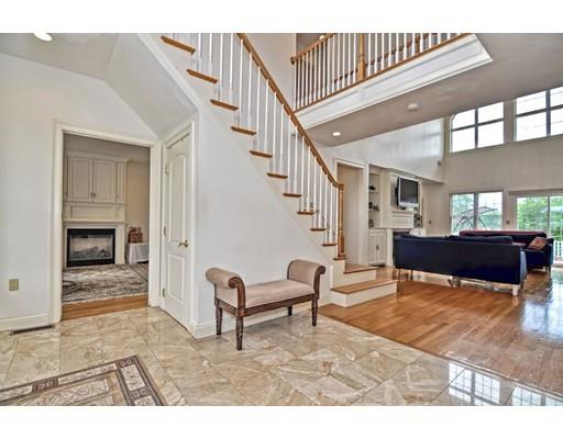29 Old Farm Road Norwood, MA 02062 - Photo 5 of 29 Gallery Image 5