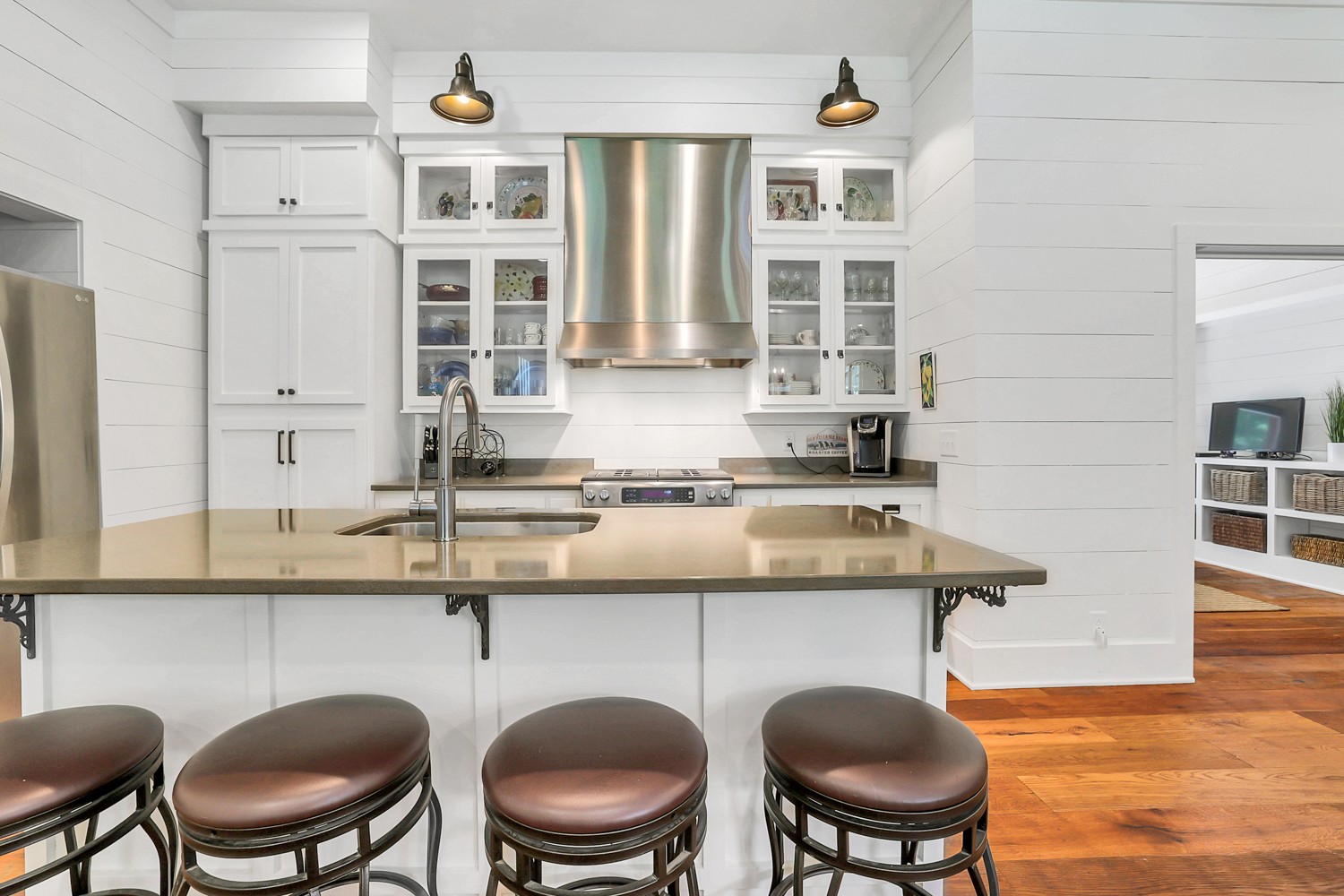 5536 Boy Scout Road Franklin, TN 37064 - Photo 13 of 61 a kitchen with a dining table chairs and a stove