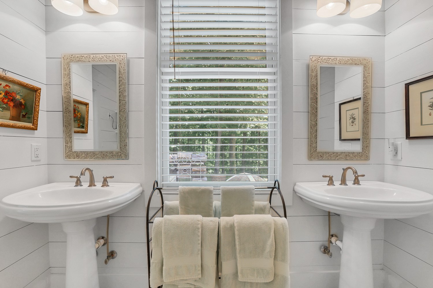 5536 Boy Scout Road Franklin, TN 37064 - Photo 30 of 61 a bathroom with a sink and a mirror