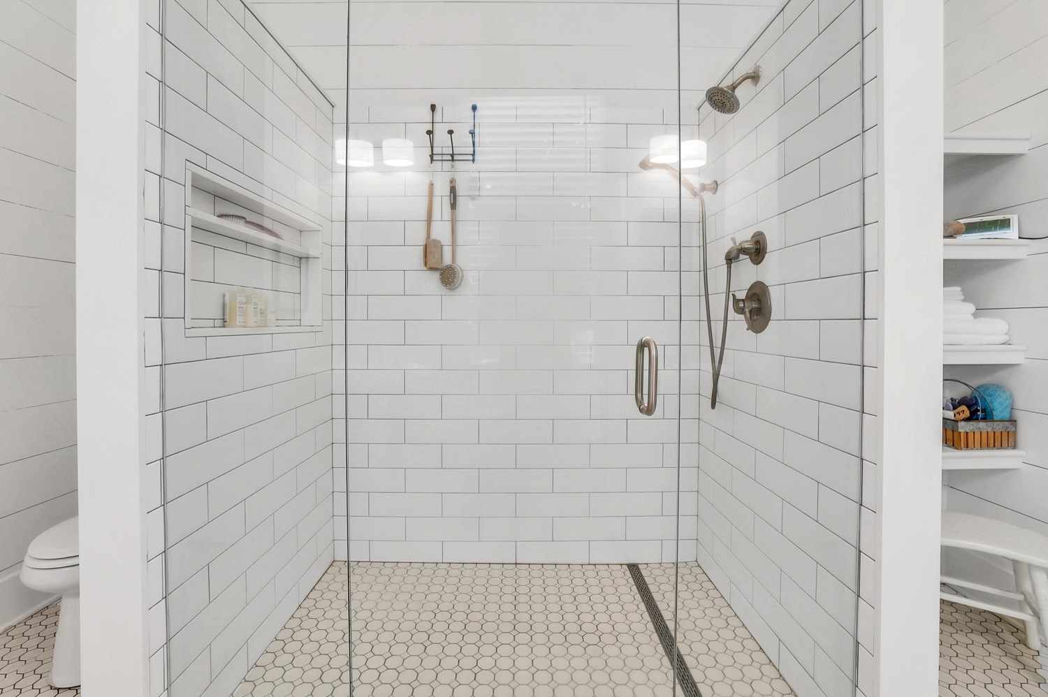5536 Boy Scout Road Franklin, TN 37064 - Photo 32 of 61 a bathroom with a shower