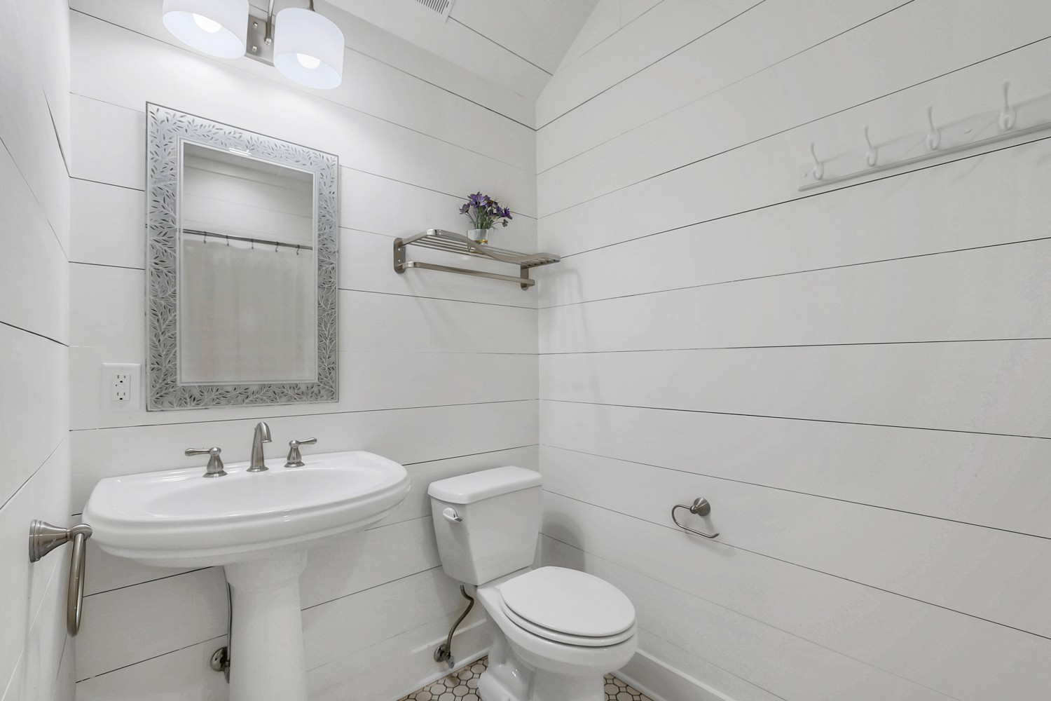5536 Boy Scout Road Franklin, TN 37064 - Photo 38 of 61 a bathroom with a sink toilet and vanity