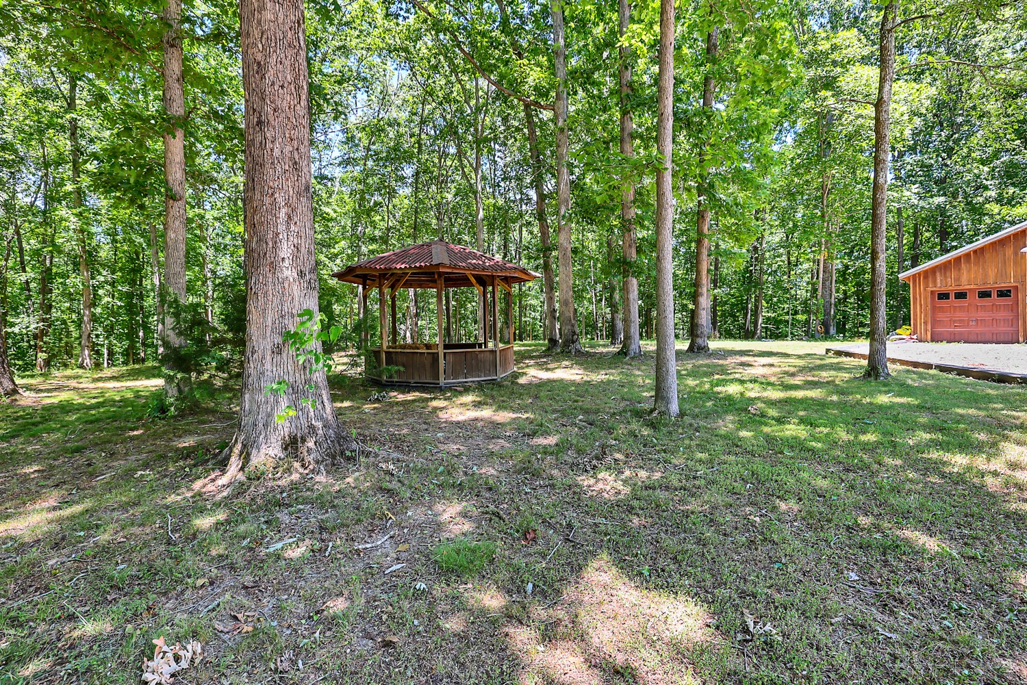 5536 Boy Scout Road Franklin, TN 37064 - Photo 43 of 61 a backyard of a house with lots of green space