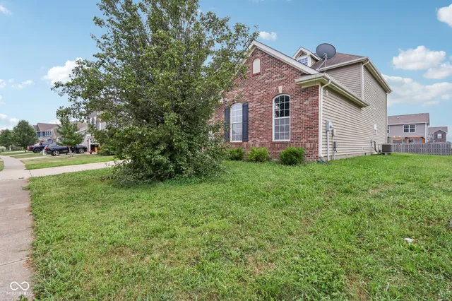 $549,900 | 818 Declaration Drive, Pittsboro, IN 46167