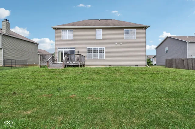 $549,900 | 818 Declaration Drive, Pittsboro, IN 46167