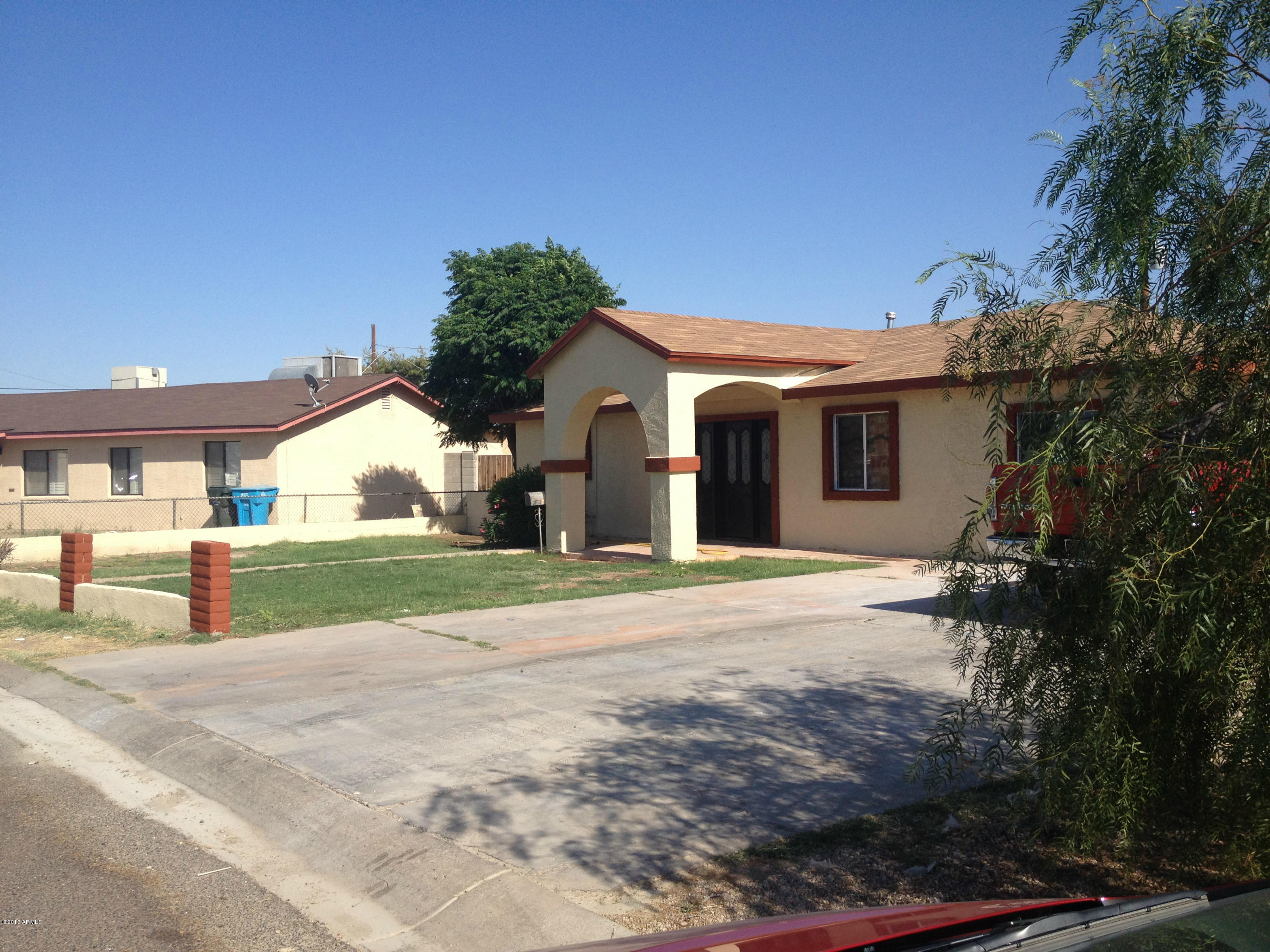 3613 West Coronado Road Phoenix, AZ 85009 - Photo 2 of 19 IMG_2135