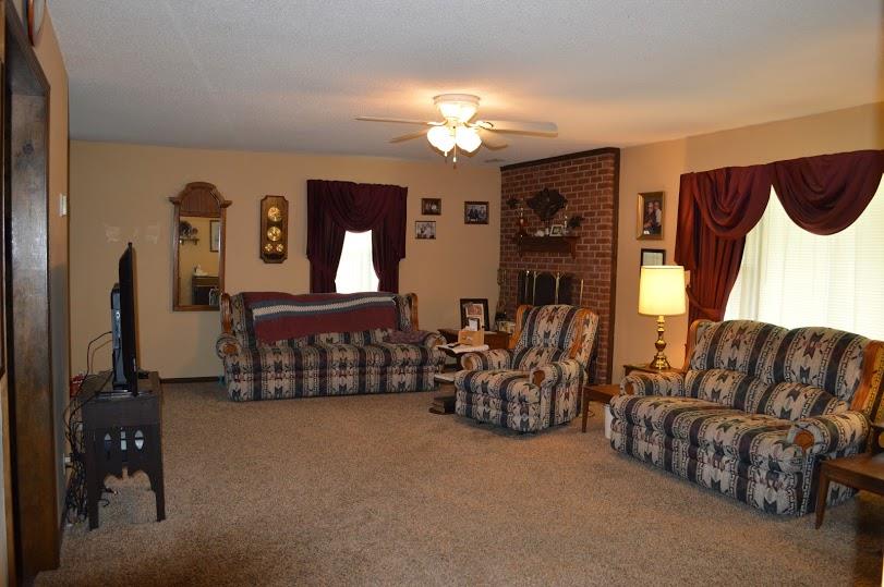 1087 Beth Page Road Estill Springs, TN 37330 - Photo 7 of 30 Gallery Image 7