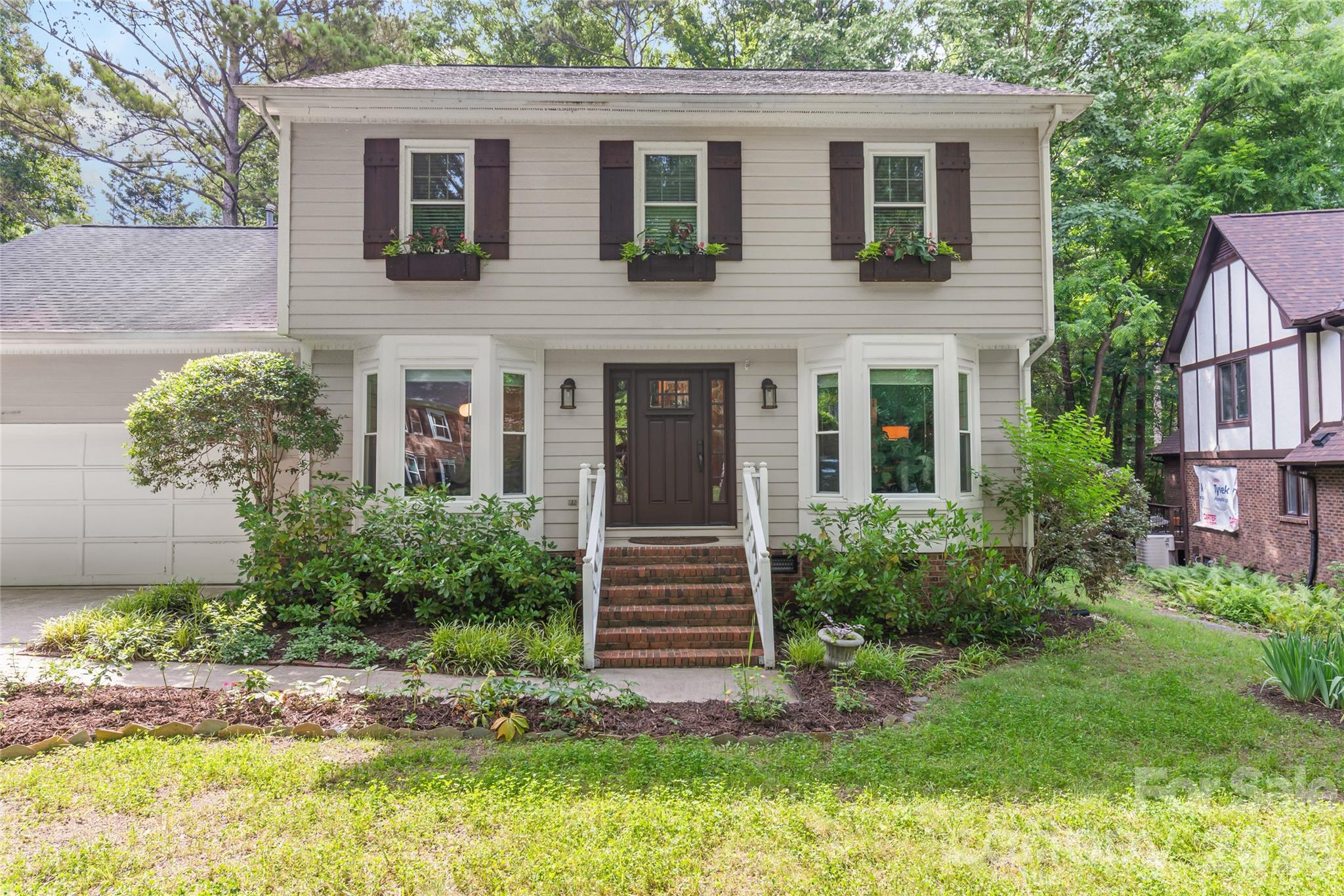 7022 Rocky Falls Road Charlotte, NC 28211 - Photo 2 of 44