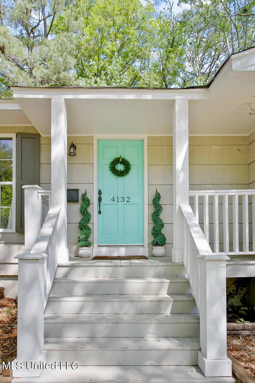 4132 Comanche Drive Jackson, MS 39211 - Photo 2 of 28 4132 Commanche final-29