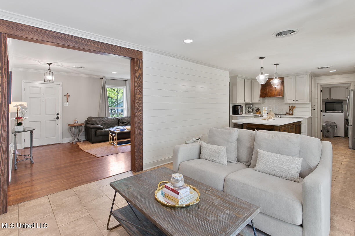 4132 Comanche Drive Jackson, MS 39211 - Photo 9 of 28 4132 Commanche final-8