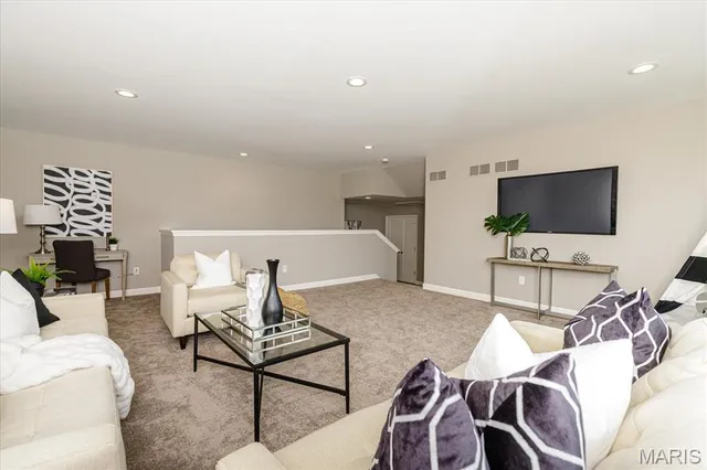 $974,900 | 1 Tbb Wyndham @ Sulphur Spring, Manchester, MO 63021